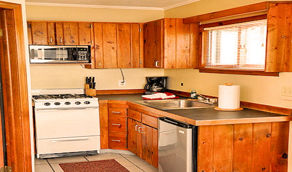 Clear Lake Resort Lake Front Rental Cabin Six Kitchen